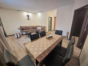Boulvar 41 & 42, Tsaghkadzor